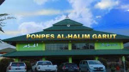 Pondok Pesantren Al Halim